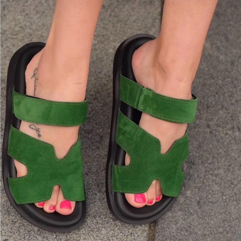 Suede sliders